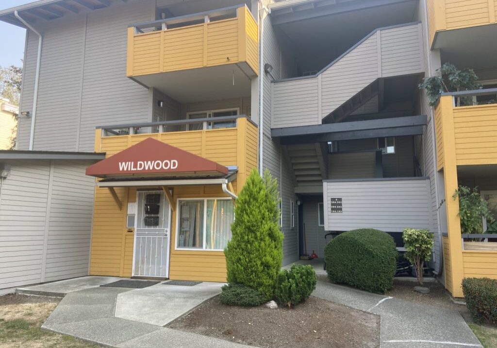 Wildwood Court Apartments Exterior